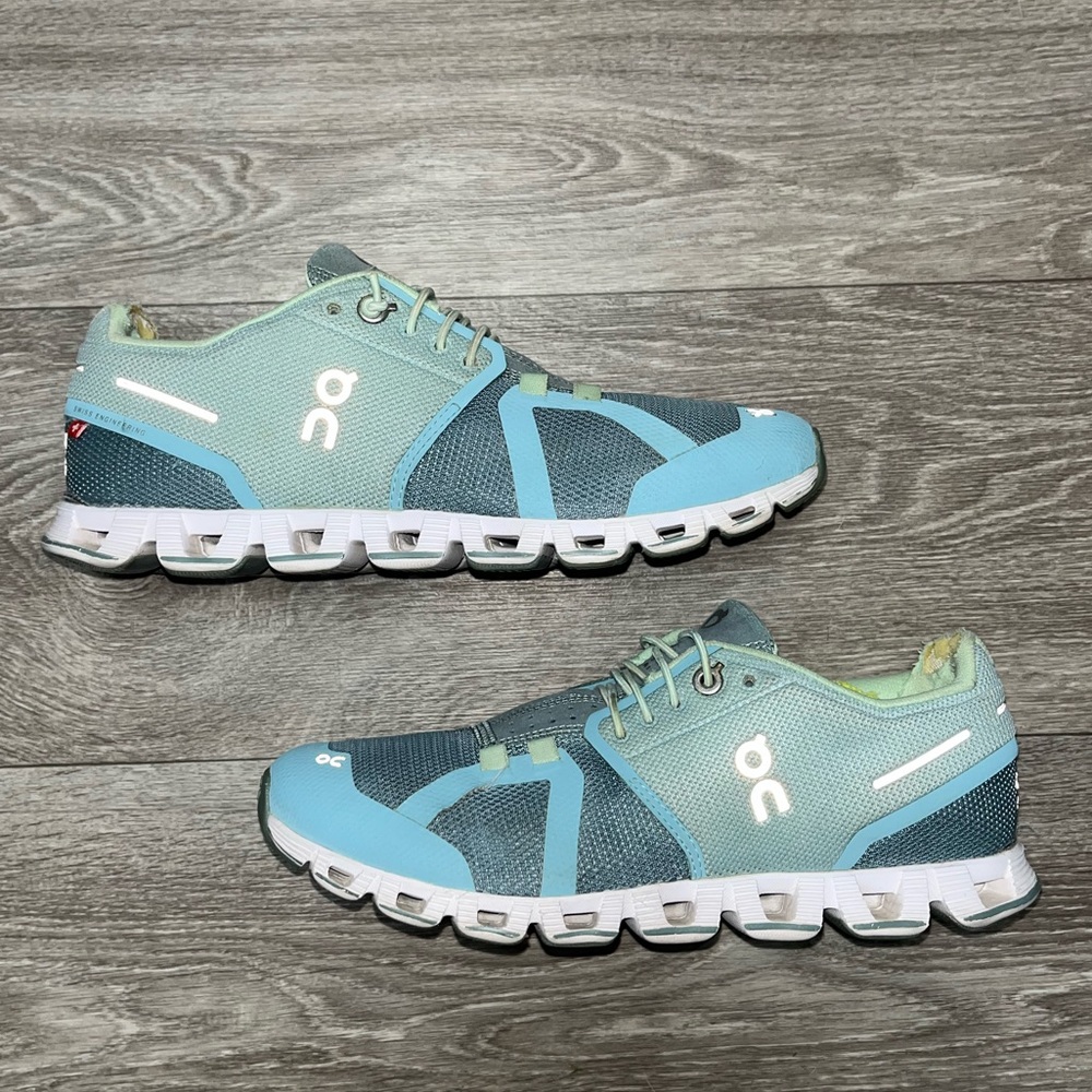 On Cloud 2.0 Womens Sneakers size 7 shoes lightweight athletic